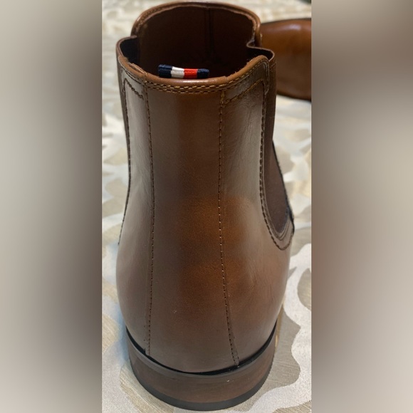 Tommy Hilfiger, Men’s Syler Slip on Dress Chelsea Boots - Picture 5 of 11